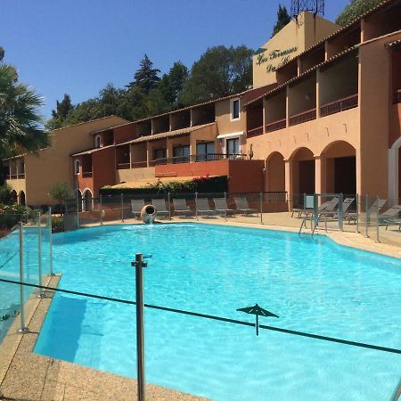 Апартаменты Les Terrasses Борм-ле-Мимоза Экстерьер фото